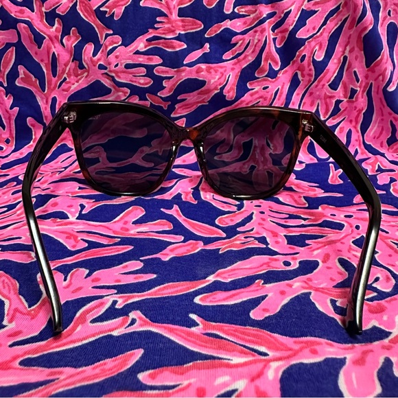Quay it’s my way Sunglasses main image 6